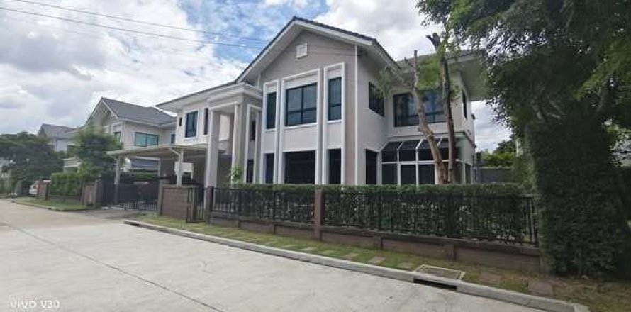 House in Sai Mai, Bangkok, Thailand 4 bedrooms № 163002