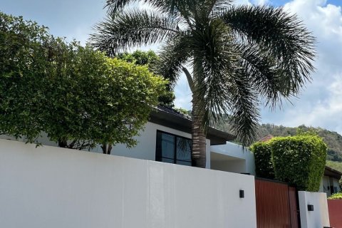 Villa in Phuket, Thailand 2 bedrooms № 163006 - photo 26