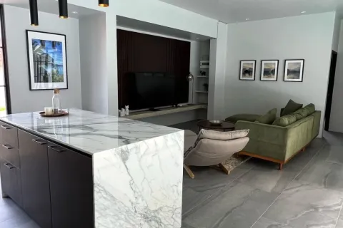 Villa in Phuket, Thailand 2 bedrooms № 163006 - photo 18