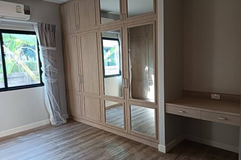 House in Ban Lam Luk Ka, Thailand 5 bedrooms № 163003 - photo 23