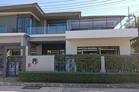 House in Ban Lam Luk Ka, Thailand 5 bedrooms № 163003