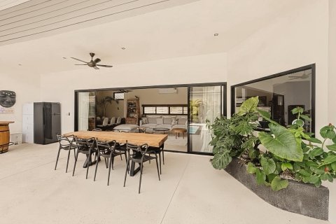 Villa in Ko Samui, Thailand 4 bedrooms № 163005 - photo 6