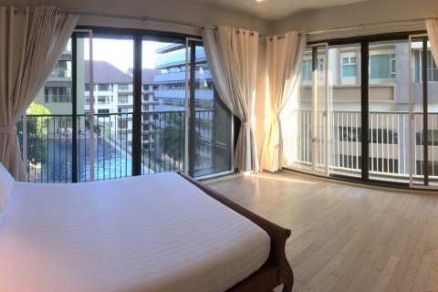 Кондоминиум с 2 спальнями в Бангкоке, Таиланд № 143197 - фото 5