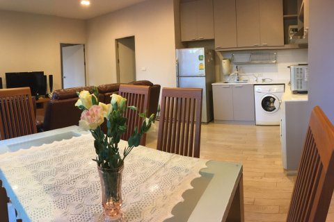 Кондоминиум с 2 спальнями в Бангкоке, Таиланд № 143197 - фото 6