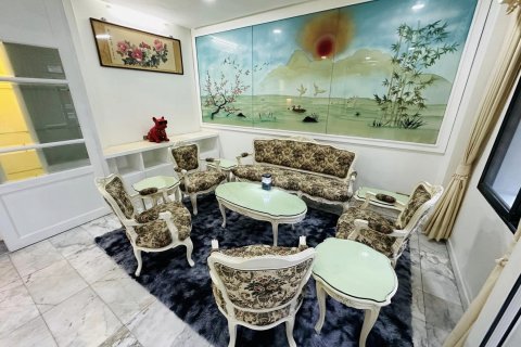 Таунхаус в Бангкоке, Таиланд с 3 спальнями  № 143199 - фото 9