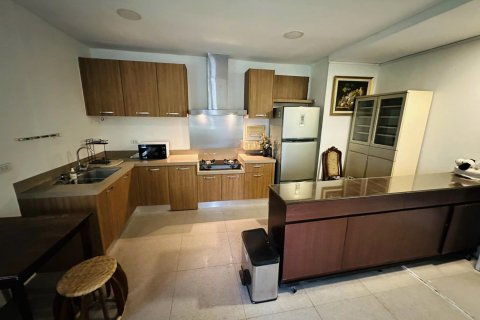 Таунхаус в Бангкоке, Таиланд с 3 спальнями  № 143199 - фото 16