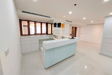 Condo à Bangkok, Thaïlande, 3 chambres  № 143196 - photo 9