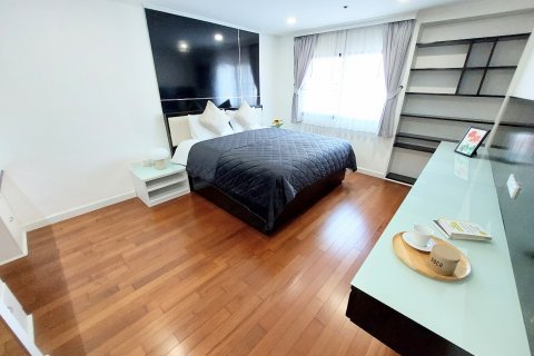 Condo à Bangkok, Thaïlande, 3 chambres  № 143196 - photo 11