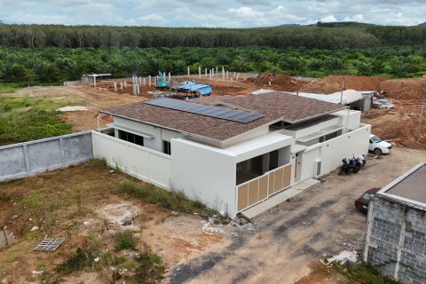 Land in Phuket, Thailand 2720 sq.m. № 147537 - photo 18