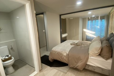 Studio dans le Condo à Phaya Thai, Bangkok, Thaïlande  № 145546 - photo 4