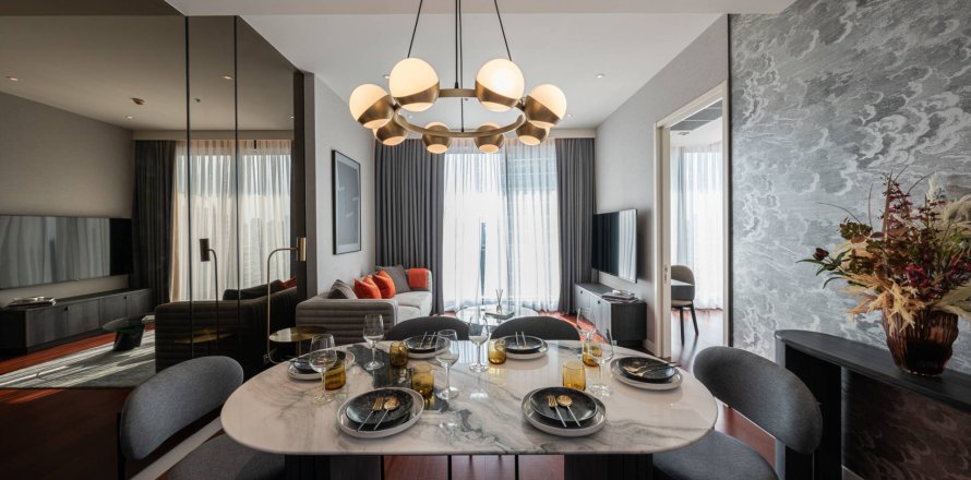 Condo in Bangkok, Thailand, 2 bedrooms  № 180807