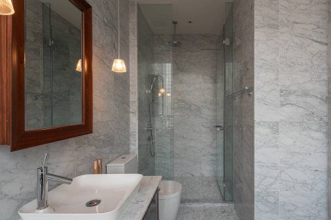Condo in Bangkok, Thailand, 2 bedrooms  № 180807 - photo 25