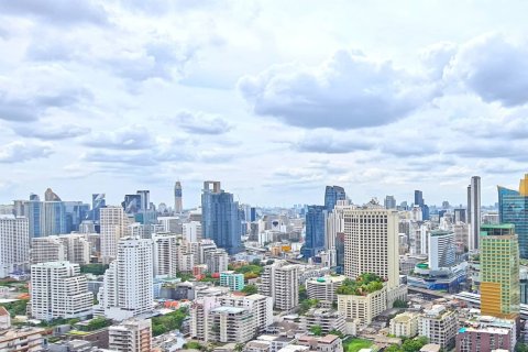 Condo in Bangkok, Thailand, 2 bedrooms  № 180810 - photo 29