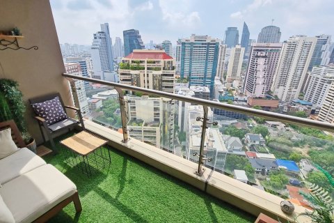 Condo in Bangkok, Thailand, 2 bedrooms  № 180810 - photo 3