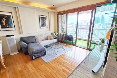 Condo in Bangkok, Thailand, 2 bedrooms  № 180810 - photo 9