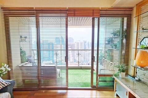 Condo in Bangkok, Thailand, 2 bedrooms  № 180810 - photo 12