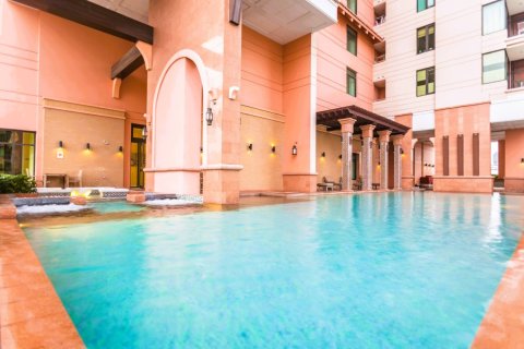 Condo in Bangkok, Thailand, 3 bedrooms  № 180808 - photo 29
