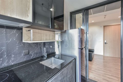 Condo in Bangkok, Thailand, 1 bedroom № 185073 - photo 3