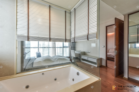 Condo in Bangkok, Thailand, 2 bedrooms № 185070