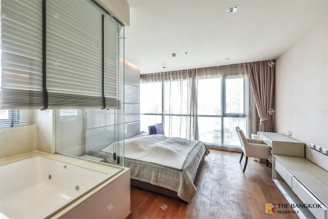 Condo in Bangkok, Thailand, 2 bedrooms № 185070 - photo 9