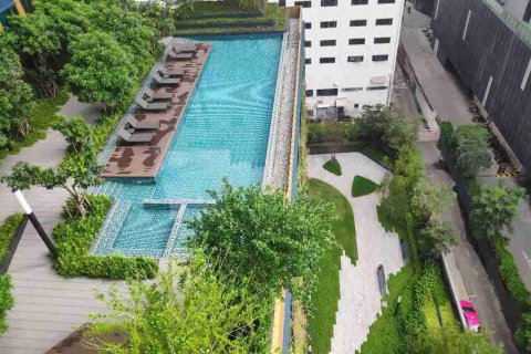 Condo in Bangkok, Thailand, 1 bedroom № 183314 - photo 2