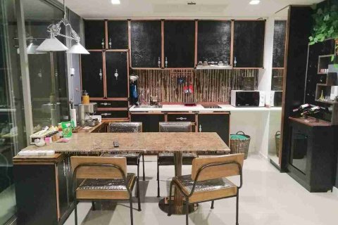 Condo in Thonburi, Bangkok, Thailand, 2 bedrooms № 183319 - photo 5