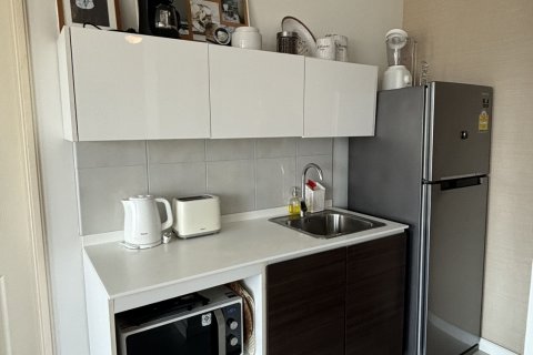 Condo in Hua Hin, Thailand, 2 bedrooms  № 138220 - photo 11