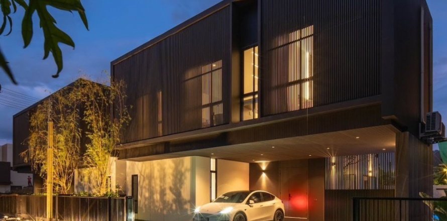 Villa in Hang Dong, Thailand 5 bedrooms № 138216