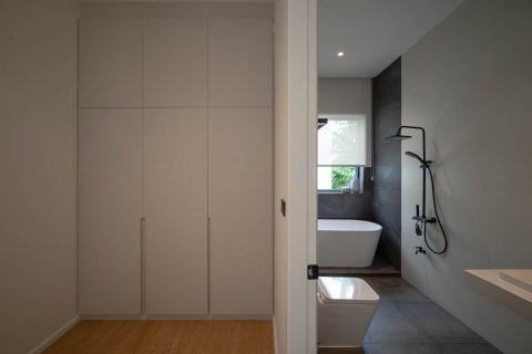 Villa in Hang Dong, Thailand 5 bedrooms № 138216 - photo 10