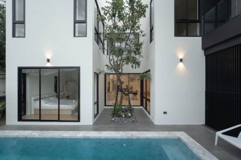 Villa in Hang Dong, Thailand 5 bedrooms № 138216 - photo 21