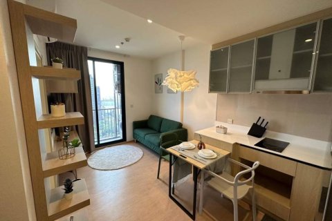 Condo in Bangkok, Thailand, 1 bedroom  № 146741 - photo 4