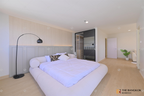 Condo in Bangkok, Thailand, 2 bedrooms № 186348 - photo 10
