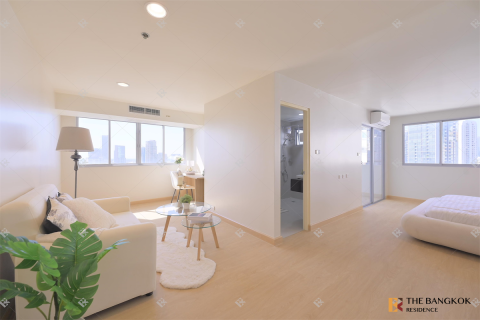Condo in Bangkok, Thailand, 2 bedrooms № 186348 - photo 2