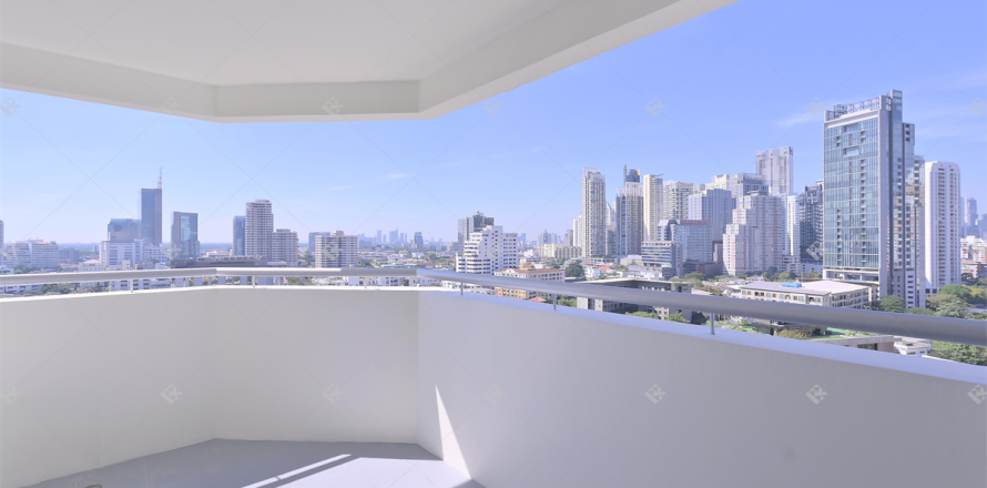 Condo in Bangkok, Thailand, 2 bedrooms № 186348