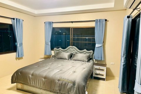 Дом в Паттайе, Таиланд с 3 спальнями № 141445 - фото 10