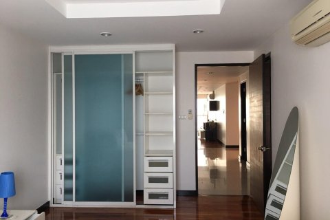 Кондоминиум с 3 спальнями в Ваттхане, Бангкок, Таиланд № 149928 - фото 16