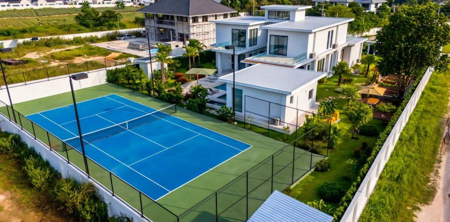 Haus in Hua Hin, Thailand 4 Schlafzimmer № 220605