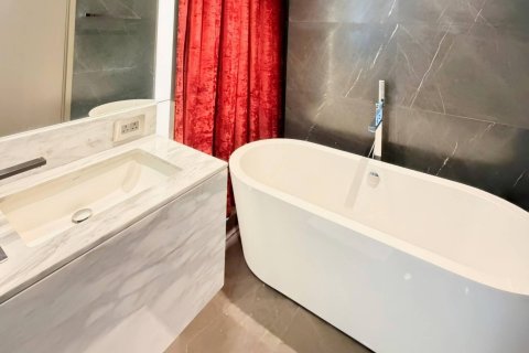 Condo à Bangkok, Thaïlande, 2 chambres № 220606 - photo 12