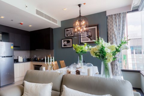 Condo à Watthana, Bangkok, Thaïlande, 2 chambres  № 158664 - photo 11