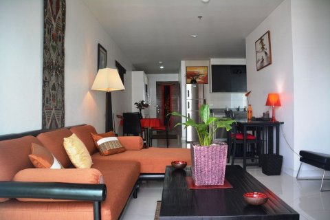 Studio in the Condo in Watthana, Bangkok, Thailand  № 158660 - photo 2