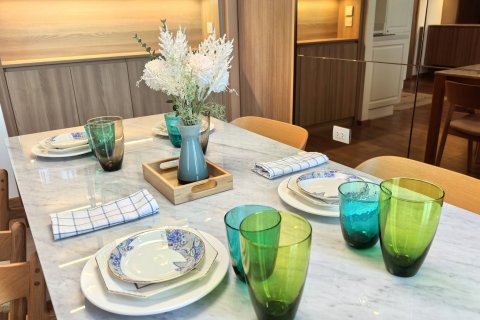 Condo in Watthana, Bangkok, Thailand, 2 bedrooms  № 158663 - photo 2