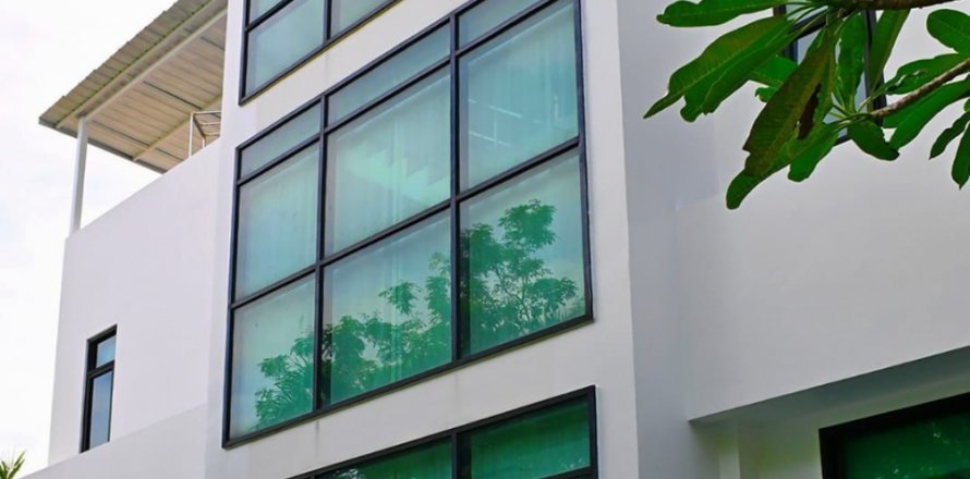 Вилла в Пхукете, Таиланд с 2 спальнями  № 135451