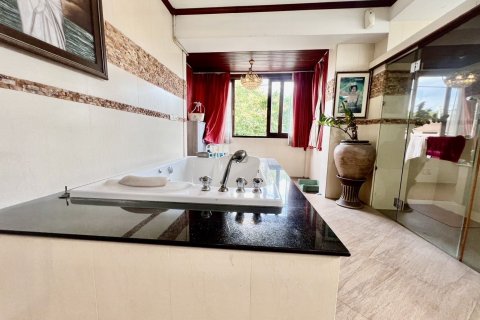 Office à Lat Phrao, Bangkok, Thaïlande № 135449 - photo 16