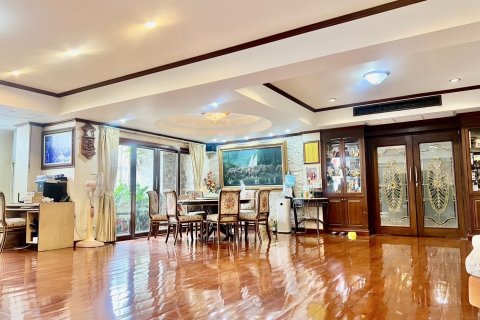 Office à Lat Phrao, Bangkok, Thaïlande № 135449 - photo 22