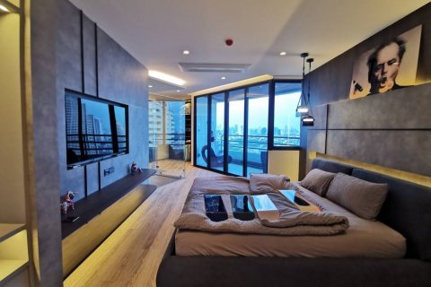 Кондоминиум с 4 спальнями в Сатхоне, Бангкок, Таиланд № 133619 - фото 7