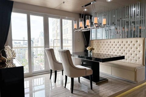 Кондоминиум с 3 спальнями в Клонг Тоэй, Бангкок, Таиланд № 133622 - фото 4