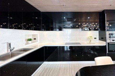 Кондоминиум с 3 спальнями в Клонг Тоэй, Бангкок, Таиланд № 133622 - фото 15