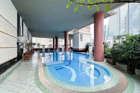 Кондоминиум с 3 спальнями в Клонг Тоэй, Бангкок, Таиланд № 133622 - фото 18