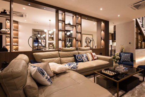 Villa in Chiang Mai, Thailand 5 bedrooms № 159986 - photo 10