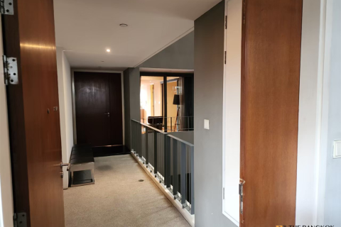 Condo in Bangkok, Thailand, 3 bedrooms  № 186288 - photo 5